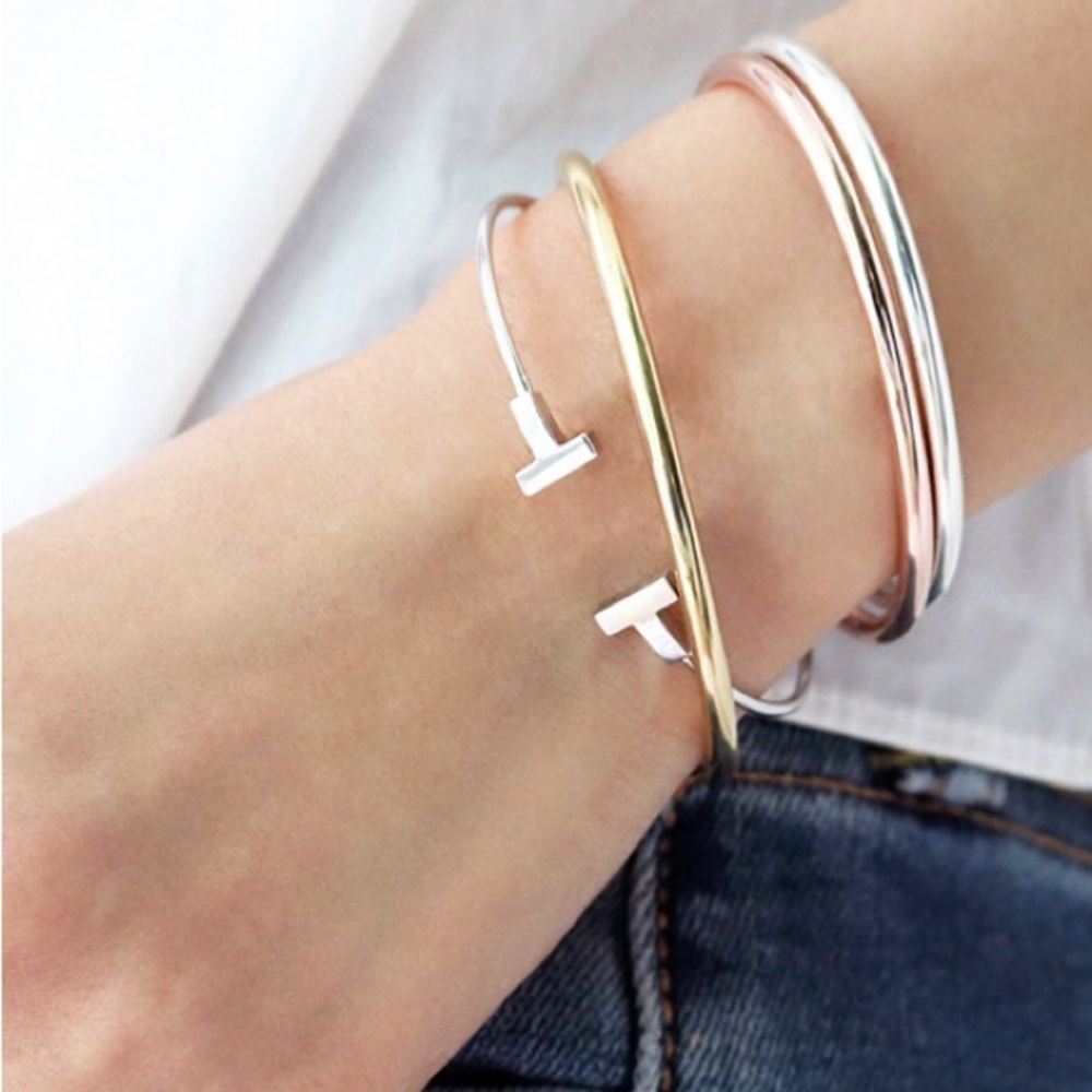 DOUBLE T OPEN CUFF WIRE BRACELET - Picture 8 of 9